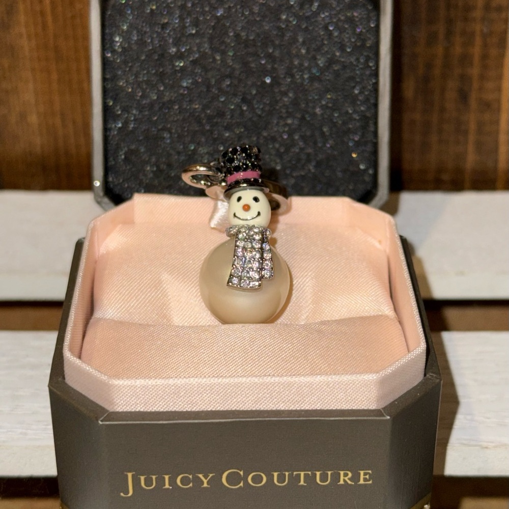 Juicy Couture Snowman Charm Ring with Crystal Scarf